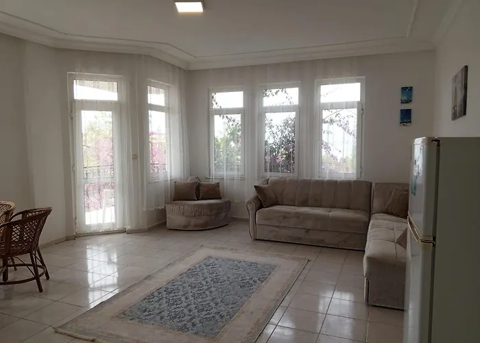 Pembe Koesk Apart Otel Fethiye